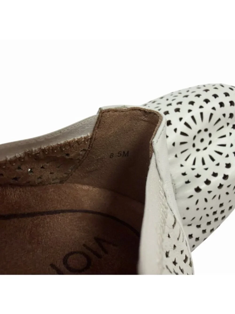Vionic Robyn Ballet Flats Size 8.5 Perforated Napa Leather White Laser Cut Shoes